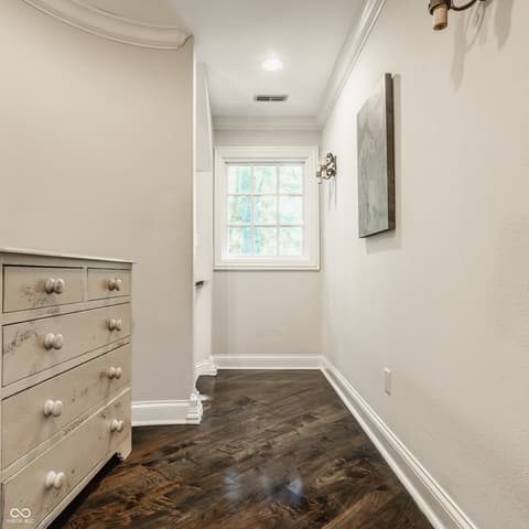 Photo of 110 Bow Lane, Indianapolis, IN