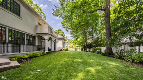 Photo of 110 Bow Lane, Indianapolis, IN