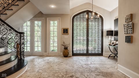 Photo of 110 Bow Lane, Indianapolis, IN