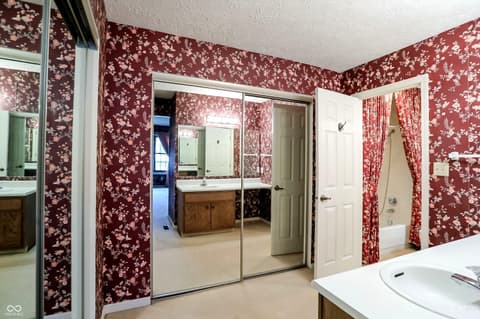 Photo of 2684 Lakeshire Lane, Indianapolis, IN