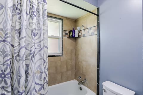 Photo of 7010 Grosvenor Place, Indianapolis, IN