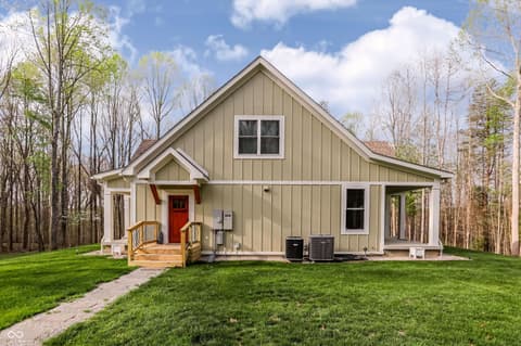 Photo of 5832 N Oak Ridge Road, Morgantown, IN