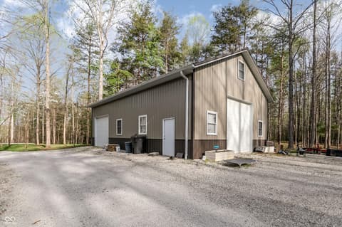 Photo of 5832 N Oak Ridge Road, Morgantown, IN
