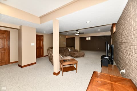Photo of 1708 Woodcroft Court, Greenwood, IN