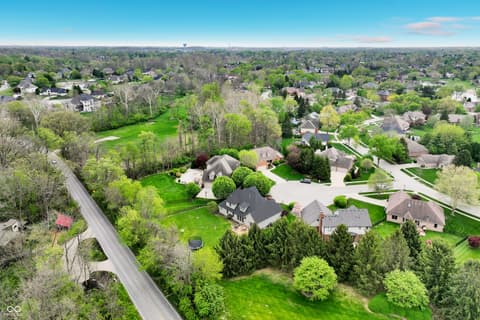Photo of 1708 Woodcroft Court, Greenwood, IN