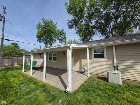 Photo of 1205 Keller Drive, Plainfield, IN