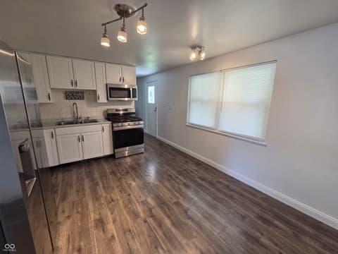 Photo of 1205 Keller Drive, Plainfield, IN