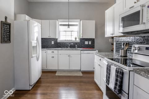 Kitchen at 2915 Guilford Avenue, Indianapolis, IN
