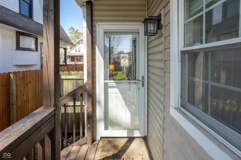 Foyer at 2915 Guilford Avenue, Indianapolis, IN