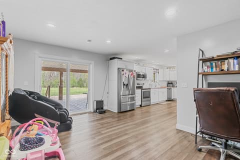 Photo of 5136 W State Road 56, Scottsburg, IN