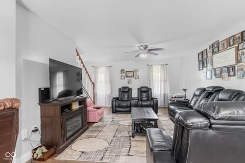 Photo of 5136 W State Road 56, Scottsburg, IN