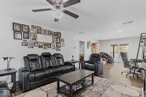 Photo of 5136 W State Road 56, Scottsburg, IN