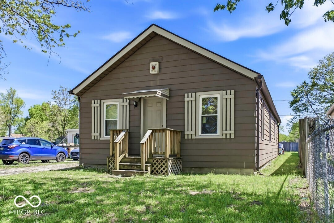 Photo of 3305 S Lyons Avenue, Indianapolis, IN