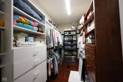 Walk In Closets — 15330 Trebbiano Drive, Fishers, IN