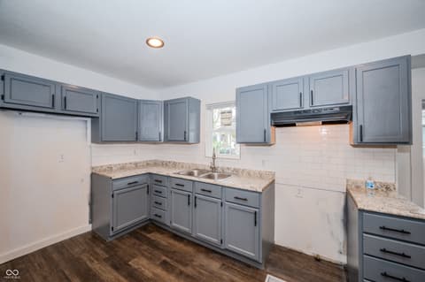 Photo of 1605 W Memorial Drive, Muncie, IN