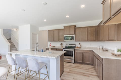 Photo of 6665 Cobblestone Drive, Pendleton, IN