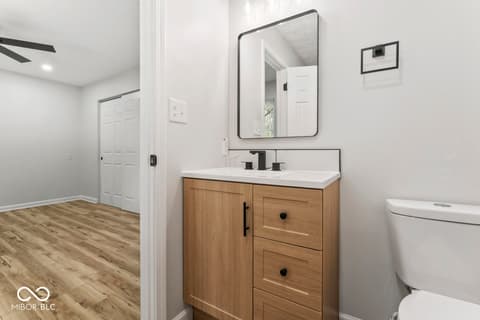 Photo of 3611 E Southport Road, Indianapolis, IN