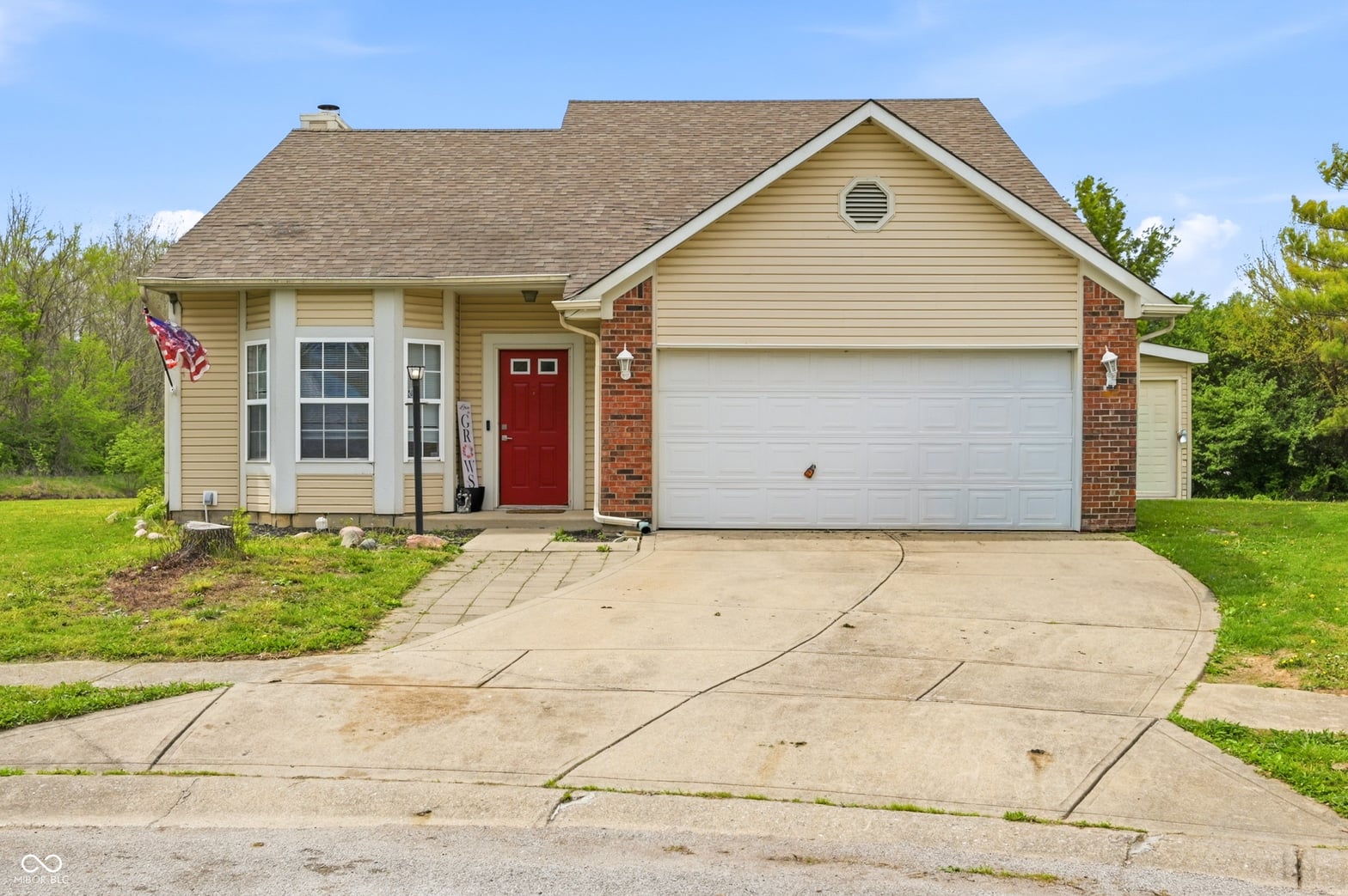 Photo of 8448 Country Charm Drive, Indianapolis, IN