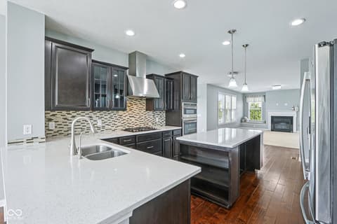 Kitchen at 14048 Lasino Run, Carmel, IN