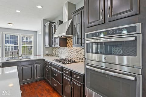 Kitchen at 14048 Lasino Run, Carmel, IN