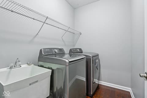 Laundry room at 14048 Lasino Run, Carmel, IN
