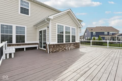 Outdoor living area at 14048 Lasino Run, Carmel, IN