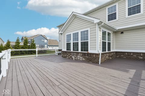 Outdoor living area at 14048 Lasino Run, Carmel, IN