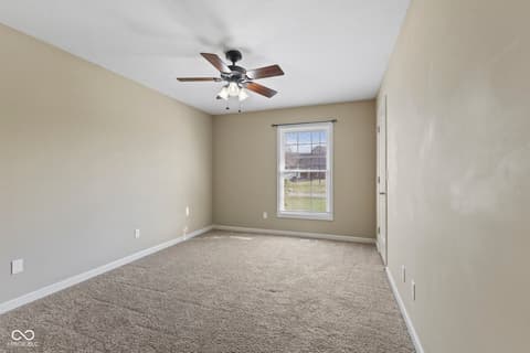 Bedroom at 40 Carolyn Drive, Seymour, IN