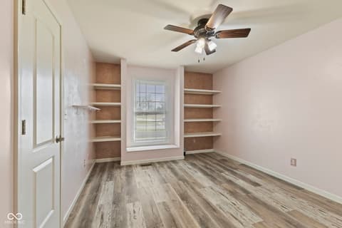 Bedroom at 40 Carolyn Drive, Seymour, IN