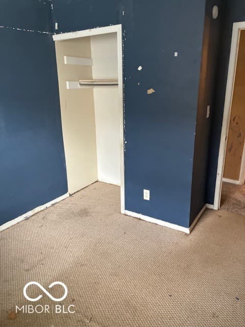 Bedroom at 34 Green Hill Court, Huntington, IN