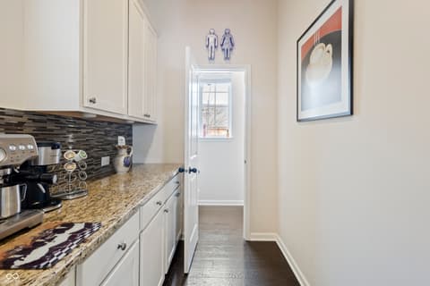 Photo of 9109 Rising Road, Indianapolis, IN