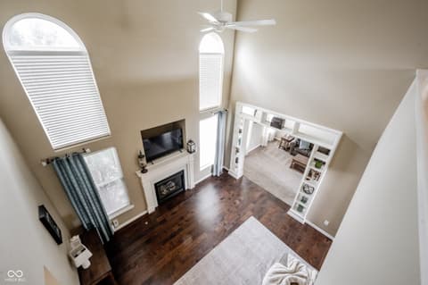 Family room at 12752 Broncos Drive, Fishers, IN