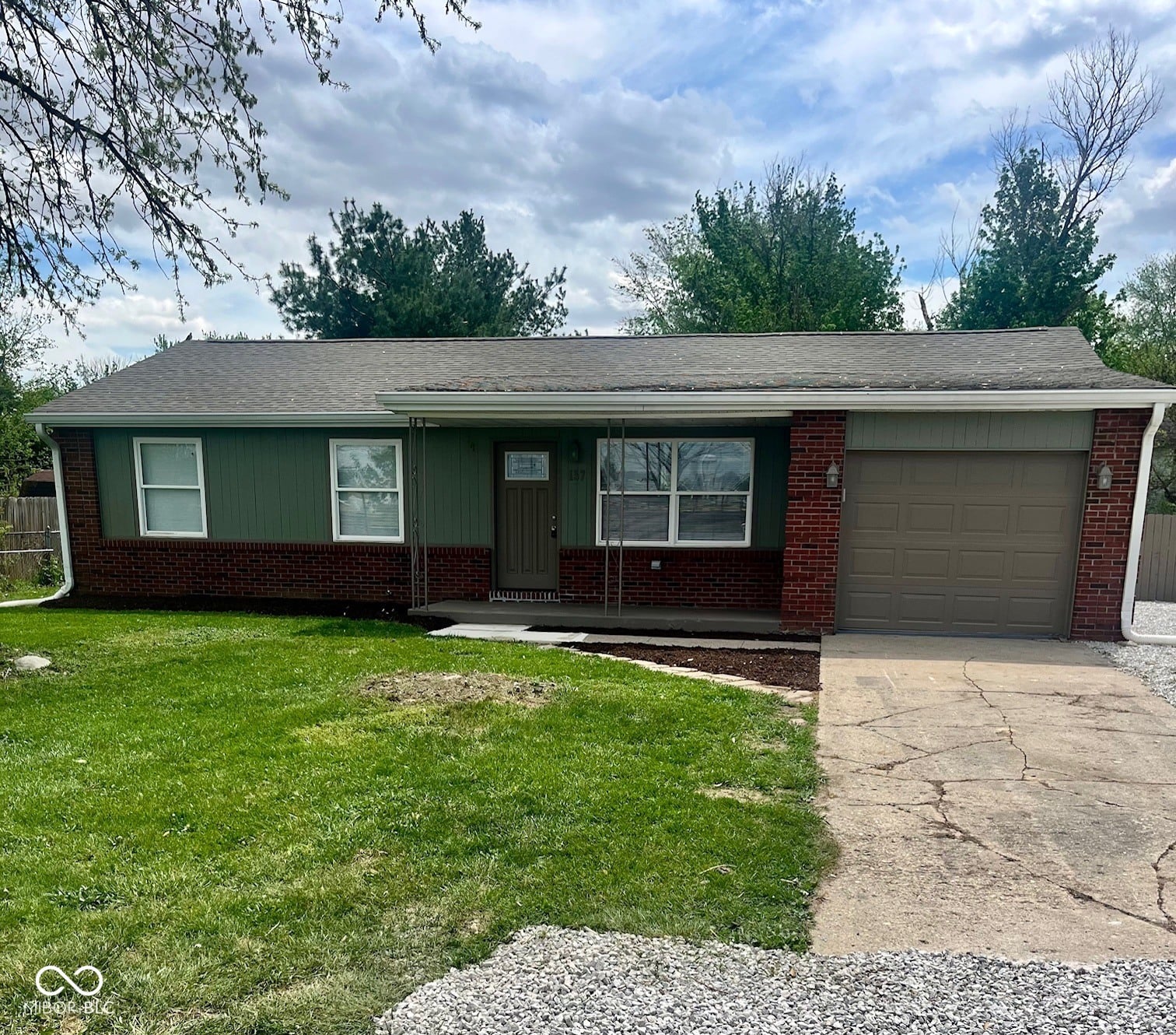 Front exterior at 157 Hauser Drive, Hope, IN