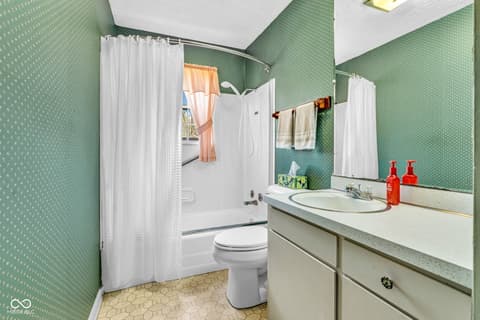 Bathroom at 2174 W Old Waynetown Road, Crawfordsville, IN