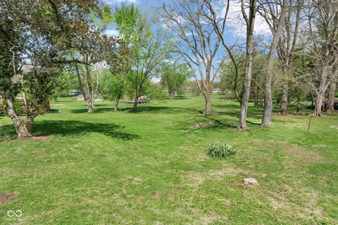 Yard at 2174 W Old Waynetown Road, Crawfordsville, IN