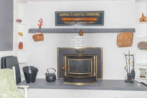 Photo of 5574 Arrowhead Drive, Greenfield, IN