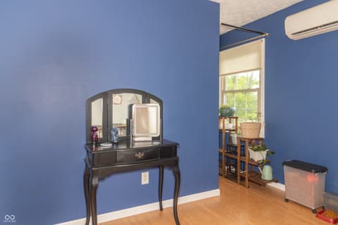 Photo of 5574 Arrowhead Drive, Greenfield, IN