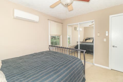 Photo of 5574 Arrowhead Drive, Greenfield, IN