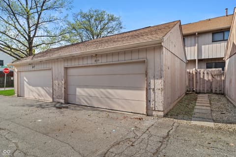 Photo of 8104 Bromley Place, Indianapolis, IN