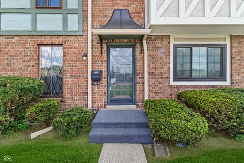 Photo of 8104 Bromley Place, Indianapolis, IN