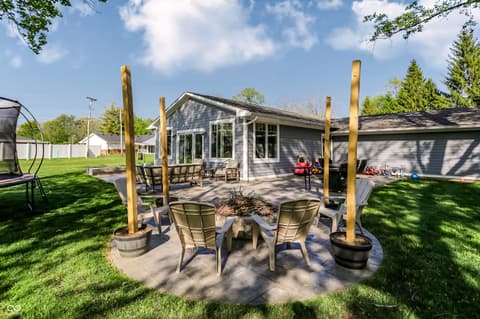 Photo of 2200 Sunnybrook Lane, Lebanon, IN