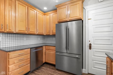 Photo of 120 W Bow Street, Thorntown, IN