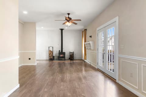 Photo of 120 W Bow Street, Thorntown, IN
