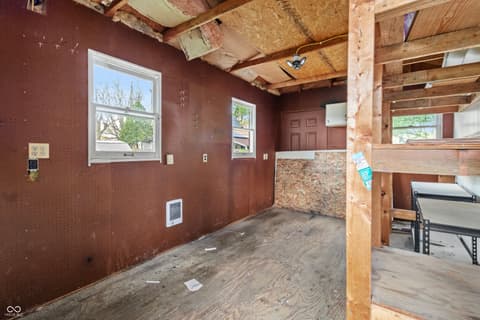 Photo of 120 W Bow Street, Thorntown, IN