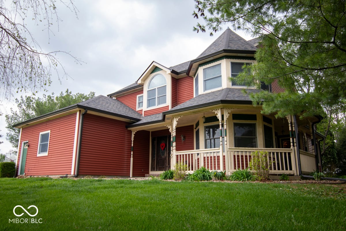 Front exterior at 1908 Windemere Drive, Greencastle, IN
