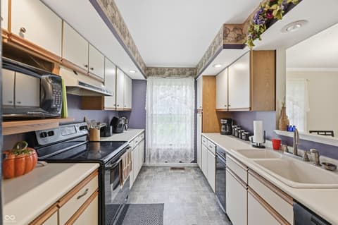 Kitchen at 2017 Fairway Drive, Greencastle, IN