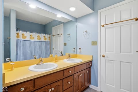 Photo of 10649 Windjammer Circle, Indianapolis, IN
