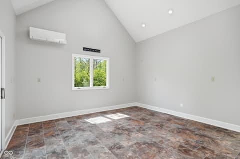 Photo of 10649 Windjammer Circle, Indianapolis, IN