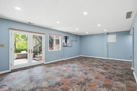Photo of 10649 Windjammer Circle, Indianapolis, IN