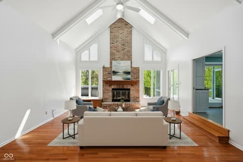 Photo of 10649 Windjammer Circle, Indianapolis, IN